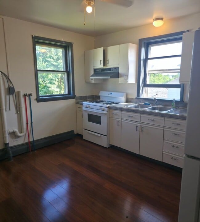 Photo - 134 Nicholson St Unit #2
