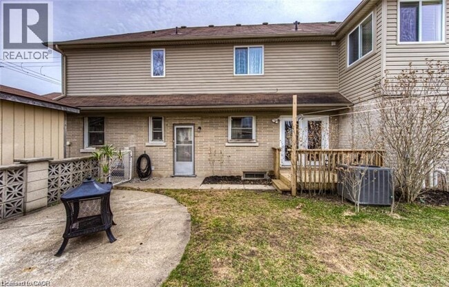 Photo - 716 Westminster Dr S