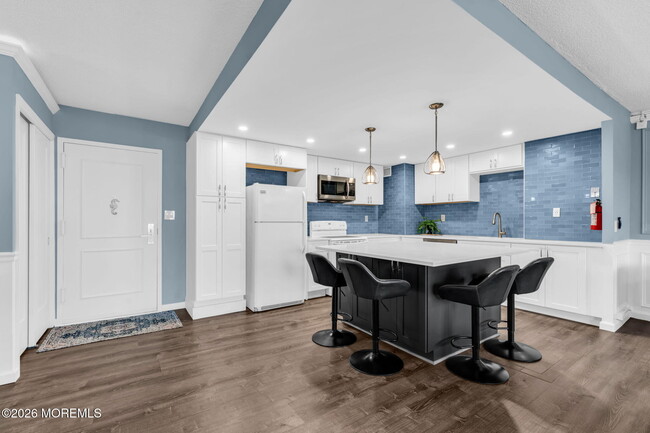 480 Ocean Blvd Unit 3F