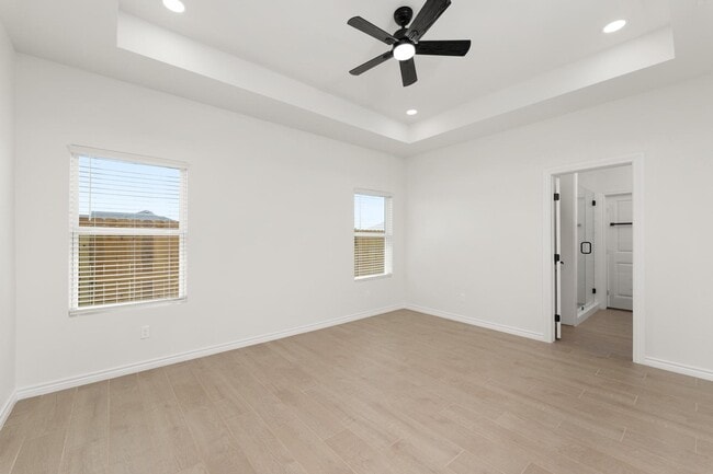 Photo - 111 Hope Dr