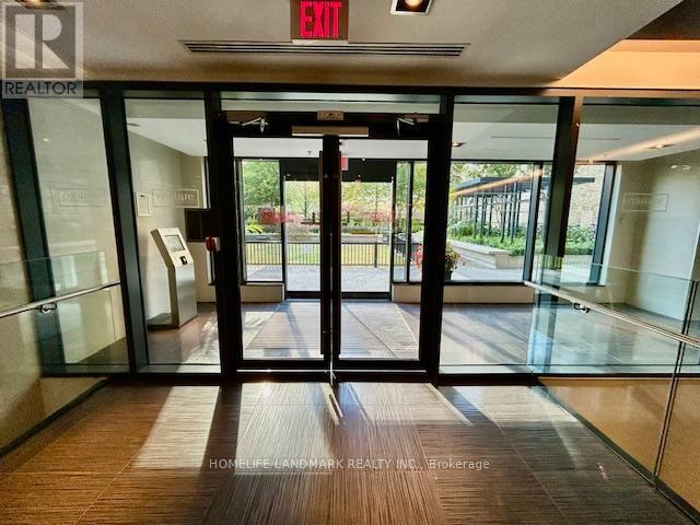 Photo - 28 Ted Rogers Way Unité 703