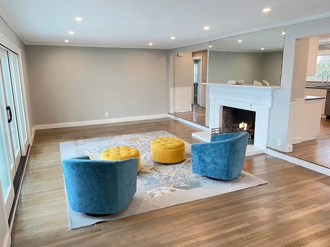 Photo - 85 Regatta Rd