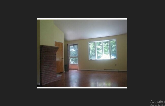 Photo - 191 Kenrick St Unit #1