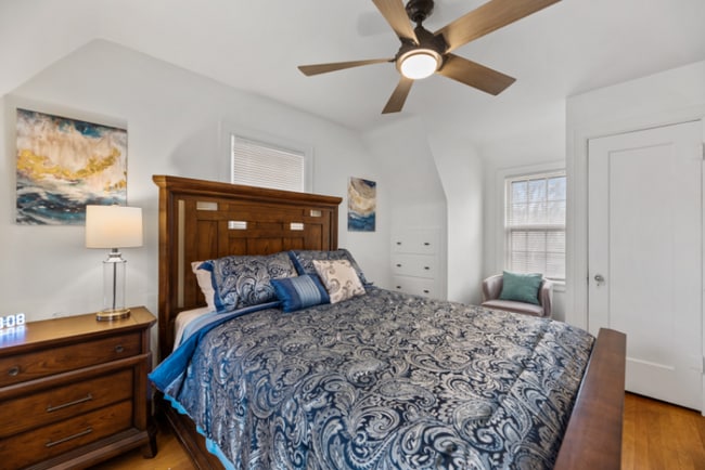 Photo - 804 N Perry Ave