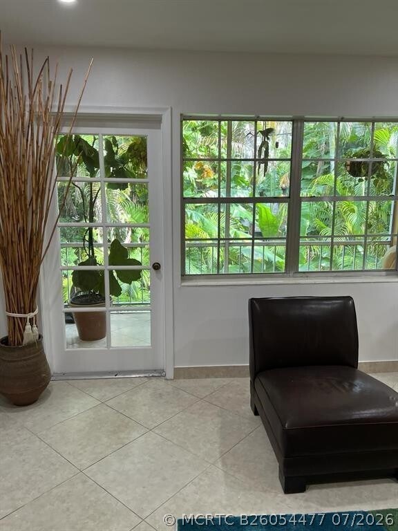 Photo - 351 NE 19th Pl Unit 206K