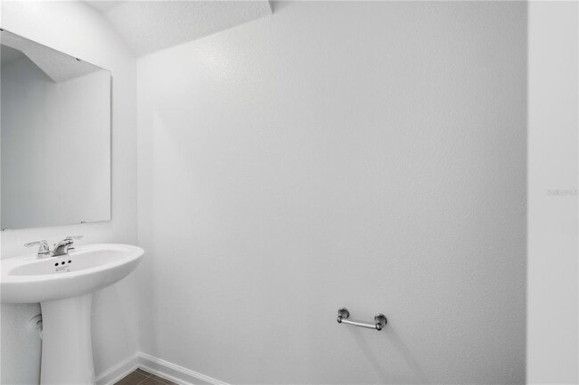Photo - 3092 Chromatic St