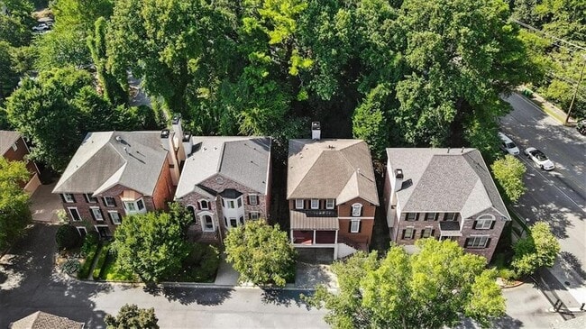 Photo - 1127 Ashton Bluff Dr NE