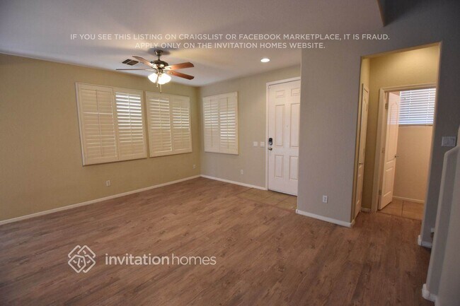 Photo - 881 E Stottler Dr