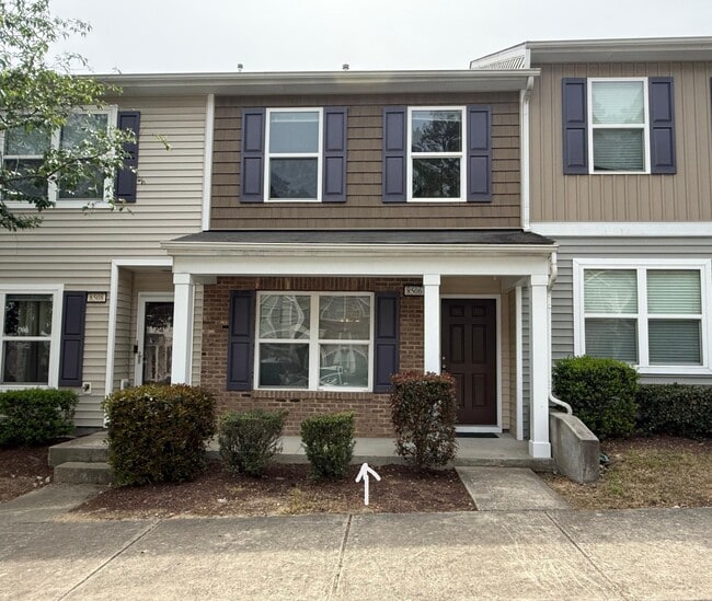 Photo - 8506 Quarton Dr