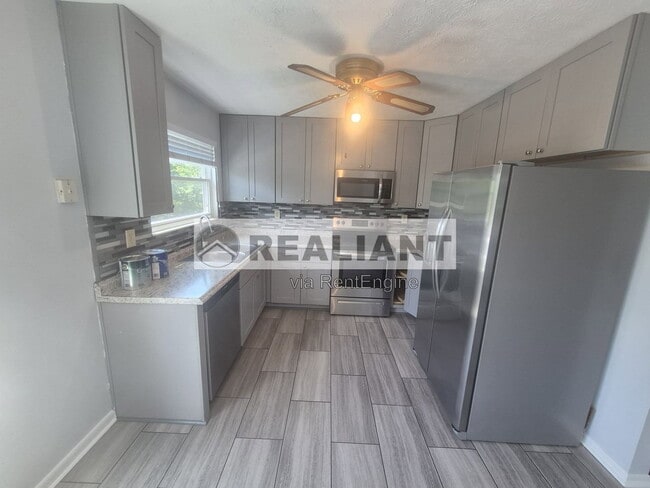 Photo - 1725 Promontory Dr