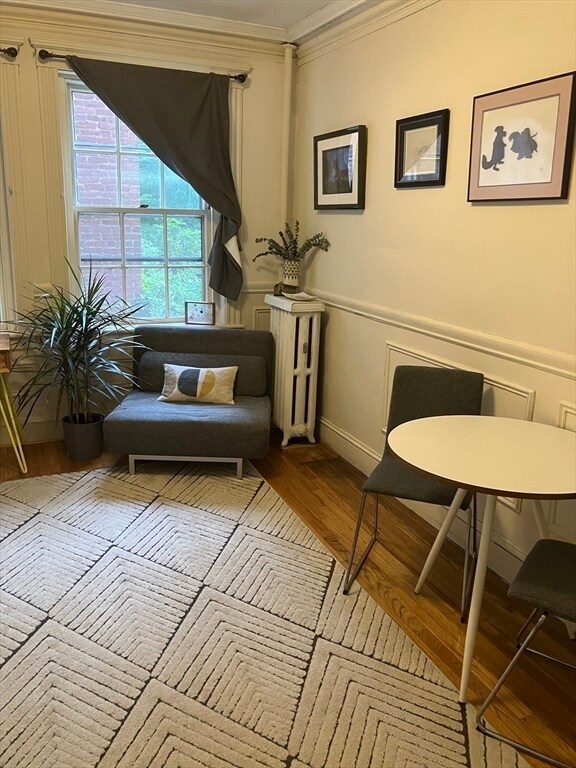 Photo - 43 Linnaean St Unit 1