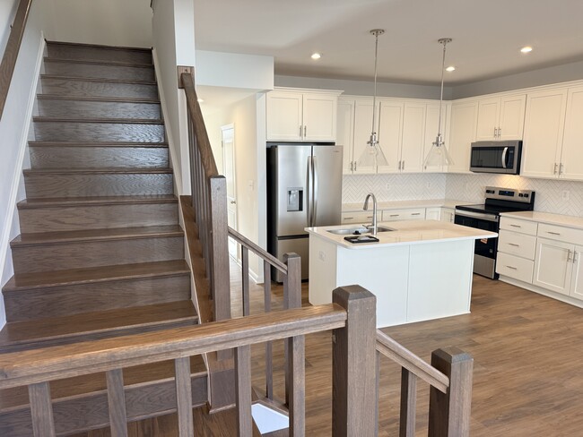 Photo - 620 Slick Terrace