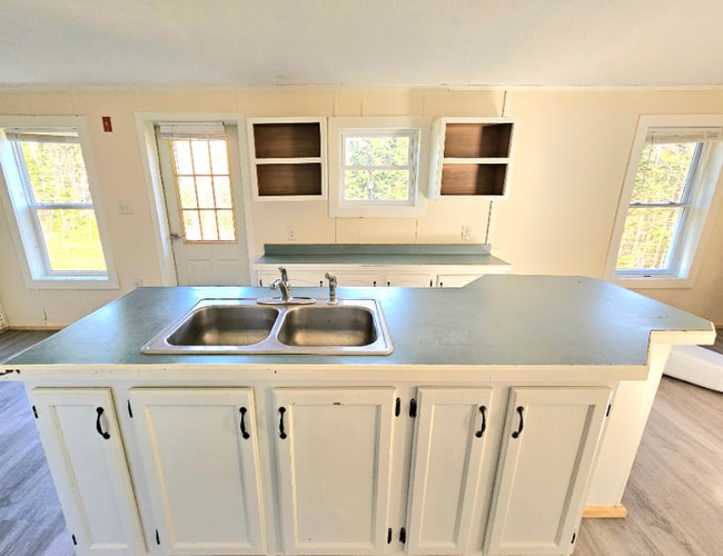 Photo - 612 Jug Brook Rd