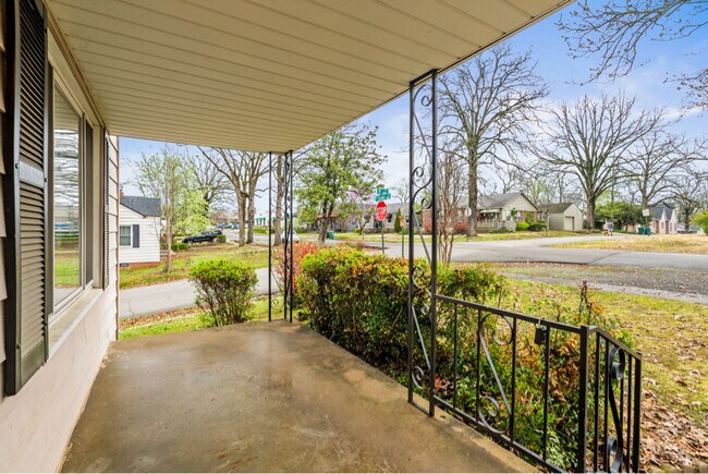 Photo - 1625 N Grant St