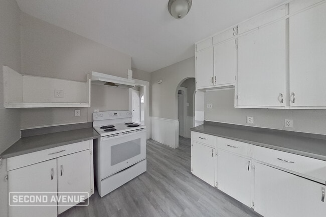 Photo - 2510 10th St NW