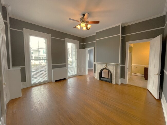 Building Photo - 463 W Church St Unit 1A Rental