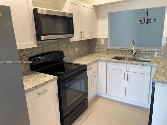 Photo - 4157 SW 85th Ave