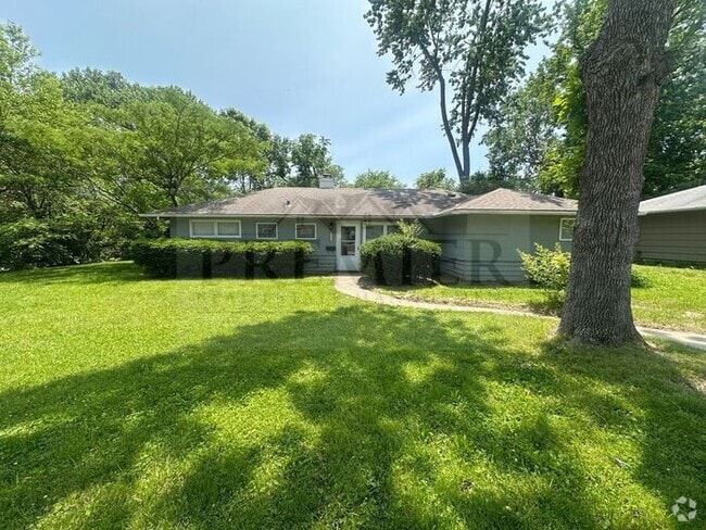 Building Photo - 7717 E 110th St Rental