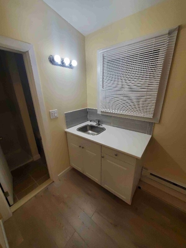 Photo - 626 Thomas St