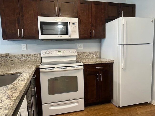 Photo - 9934 Nob Hill Pl Unit 9934