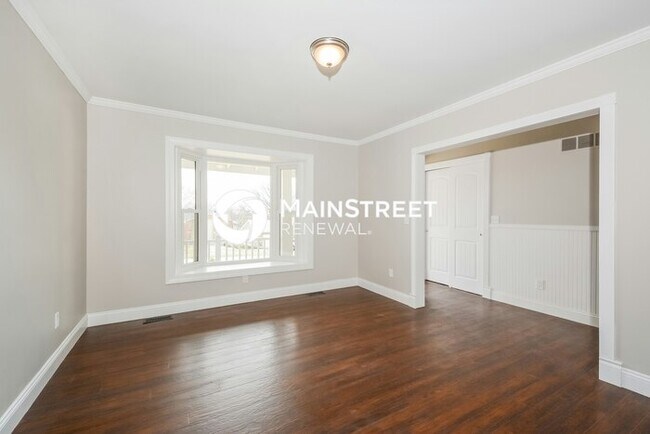 3 Bedroom Pet-Friendly Home in ST CHARLES, MO with Main Street Renewal