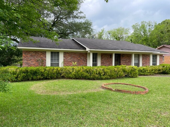 Photo - 242 Adler Dr