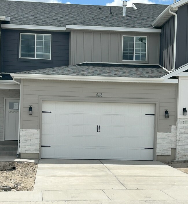 Photo - 5118 Lakefield Dr Townhome
