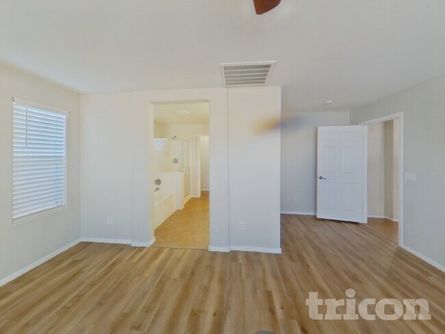 Photo - 41180 W Bravo Dr