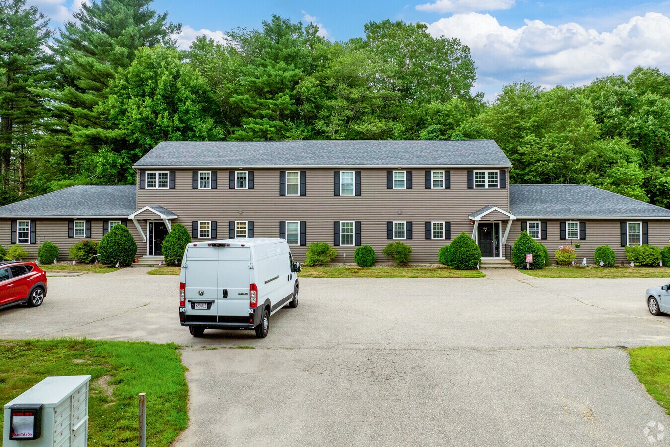 Alternate - Woodland Apartments