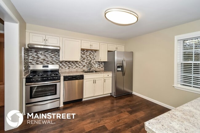 Photo - 4851 Maryman Rd