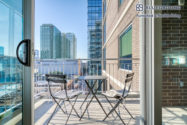 Photo - 301 Brazos St Unidad FL8-ID20