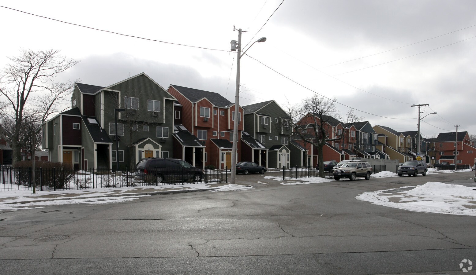 Photo - Omni Point Apartments