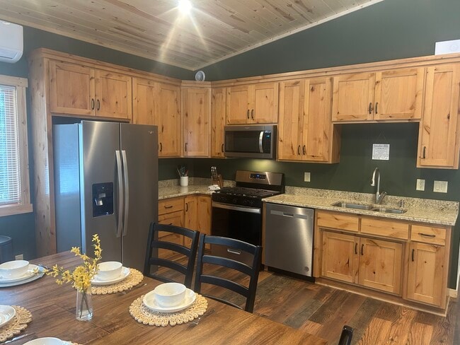 Photo - 9117 Nukala Rd