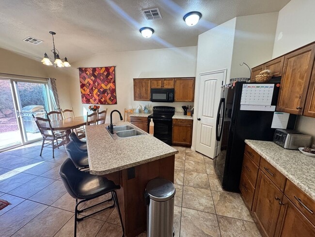 Photo - Short Term Fully Furnished Rental! Available May 1st - October 31st!