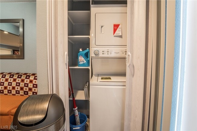 Photo - 3955 Savoy Ct