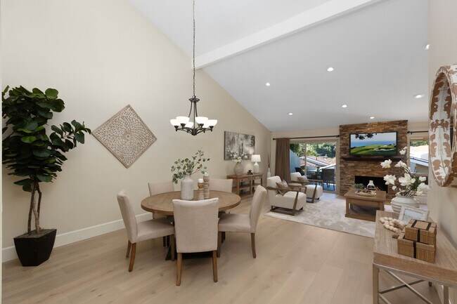 Dining area - 2085 Caminito San Nicholas