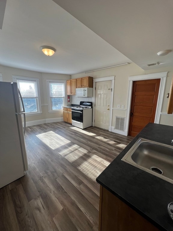 Photo - 58 Sawtell Ave Unit 4