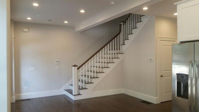 Photo - 4bed 4bath in Newton