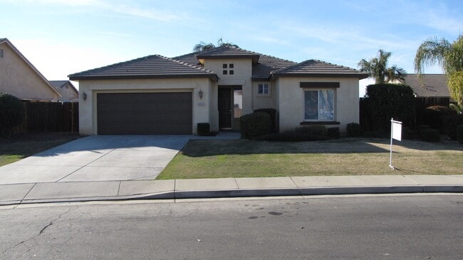 Building Photo - 3711 Campfire Dr