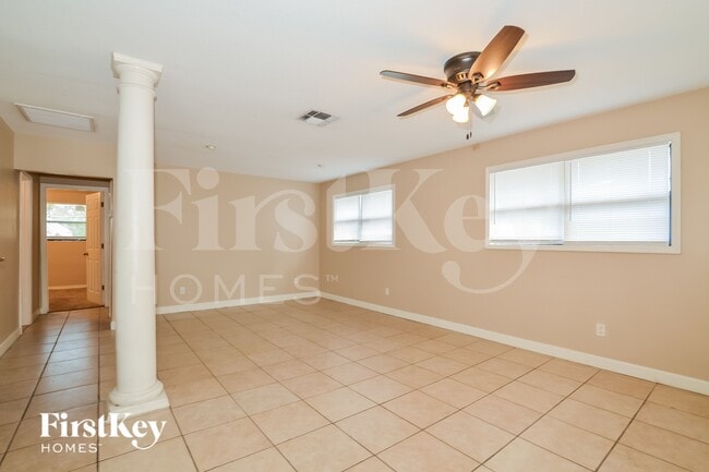 Photo - 10070 Harris Ave