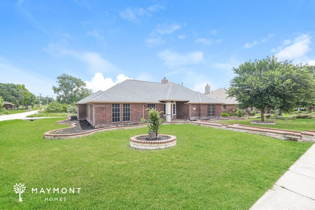 Photo - 6618 Coral Ln