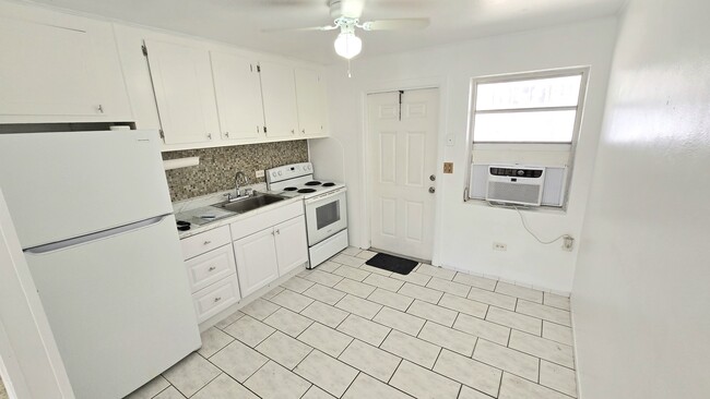 Photo - 701 124th Street Gulf