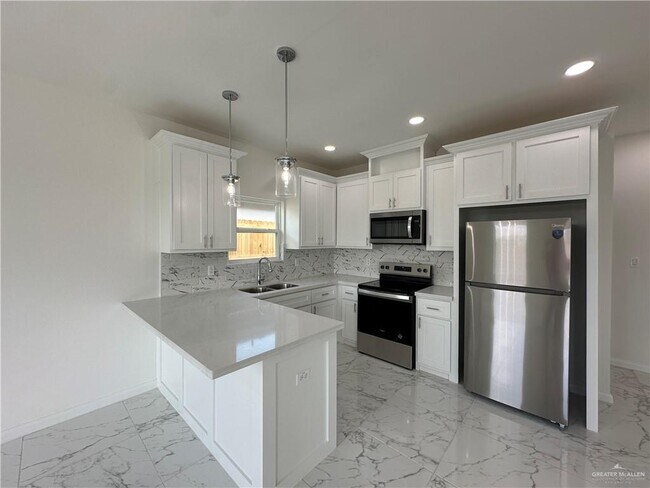 Photo - 13 Selena St Unit 3