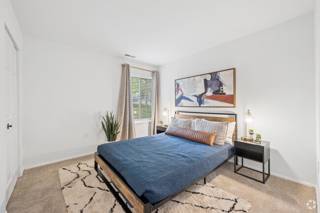 2BR, 1.5BA - 900SF - Primary Bedroom