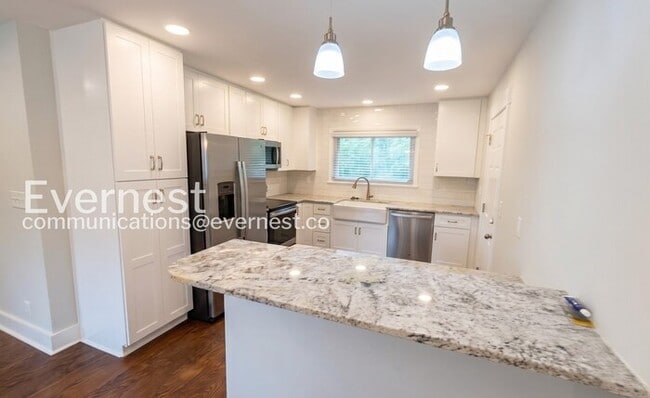 Photo - 1206 Cranbrook Dr