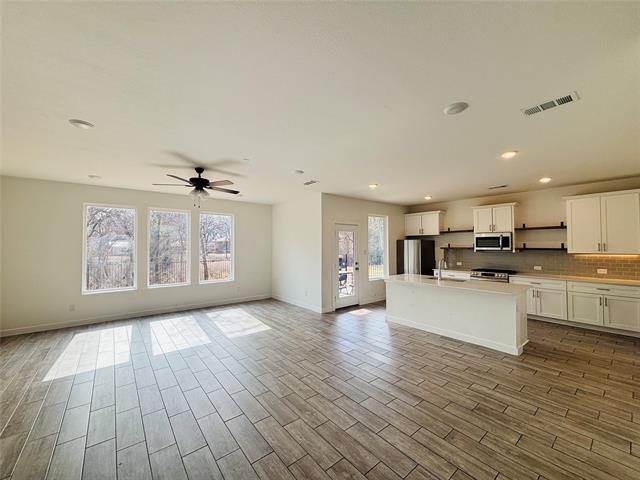 Photo - 4508 Hogan's Alley Dr