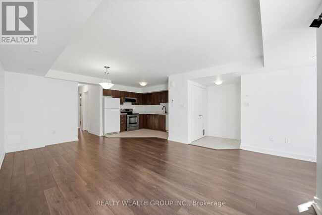 Photo - 2355 Sheppard Ave W