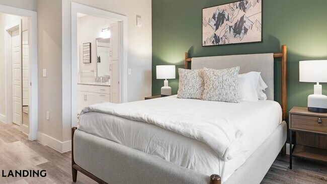 3060 Southcreek Blvd Unit 2-102