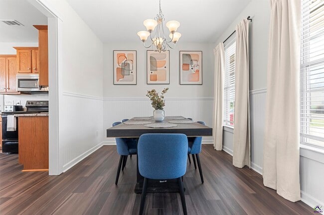 Photo - 309 Raleigh Dr