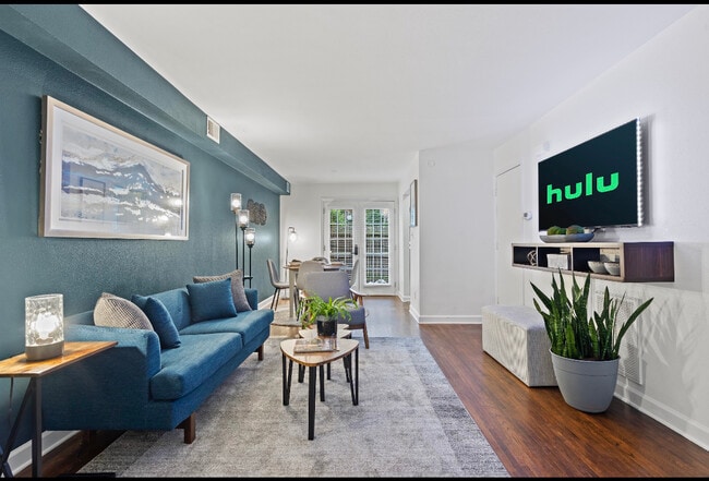 Building Photo - 4232 Walker Rd Unit A